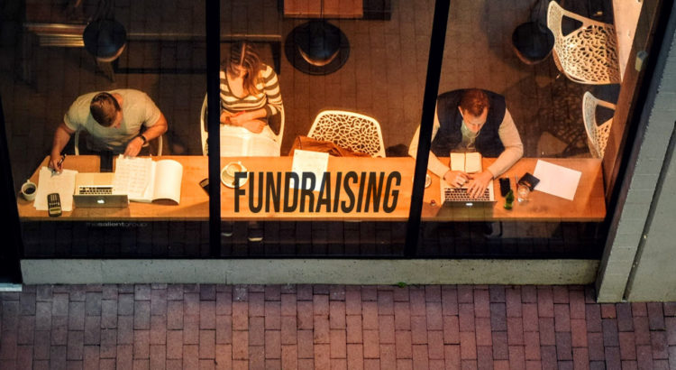 Pros and Cons of Investment Fundraising
